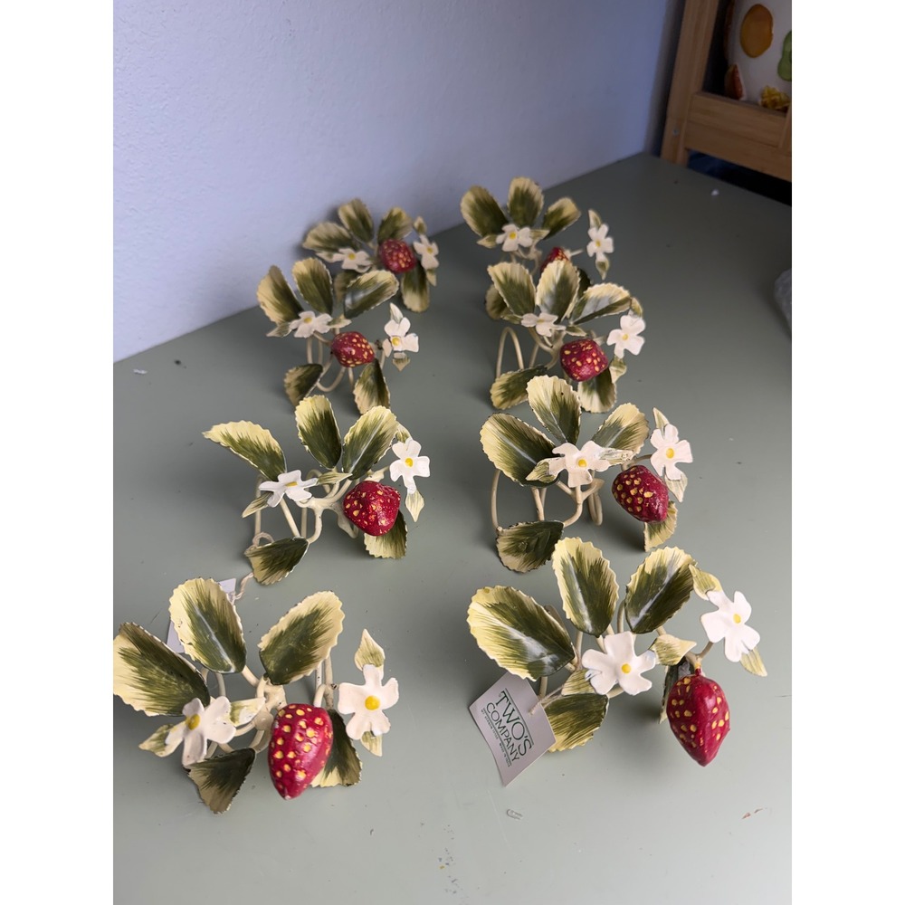 Two's Company Strawberry Napkin Rings Set of 6 Shabby Chic Cottagecore Dining